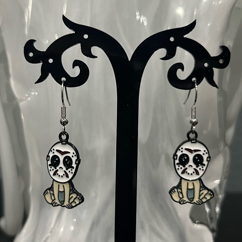 Halloween Earrings. Friday the 13th.